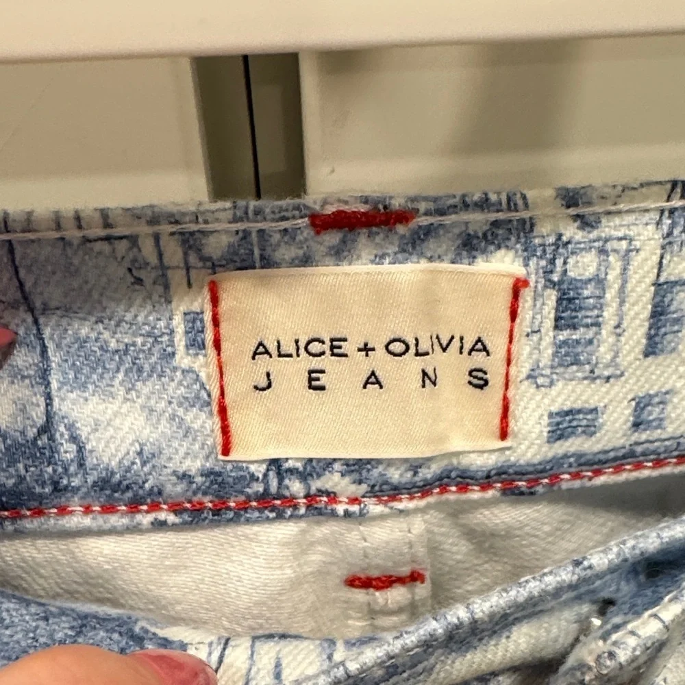 Alice and Olivia Blue Scenic Print Wide-Leg Women’s Jeans - Picture 5 of 8